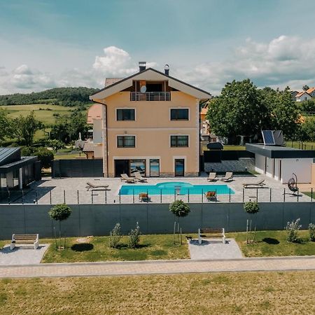 Villa Lamija Bihać 외부 사진